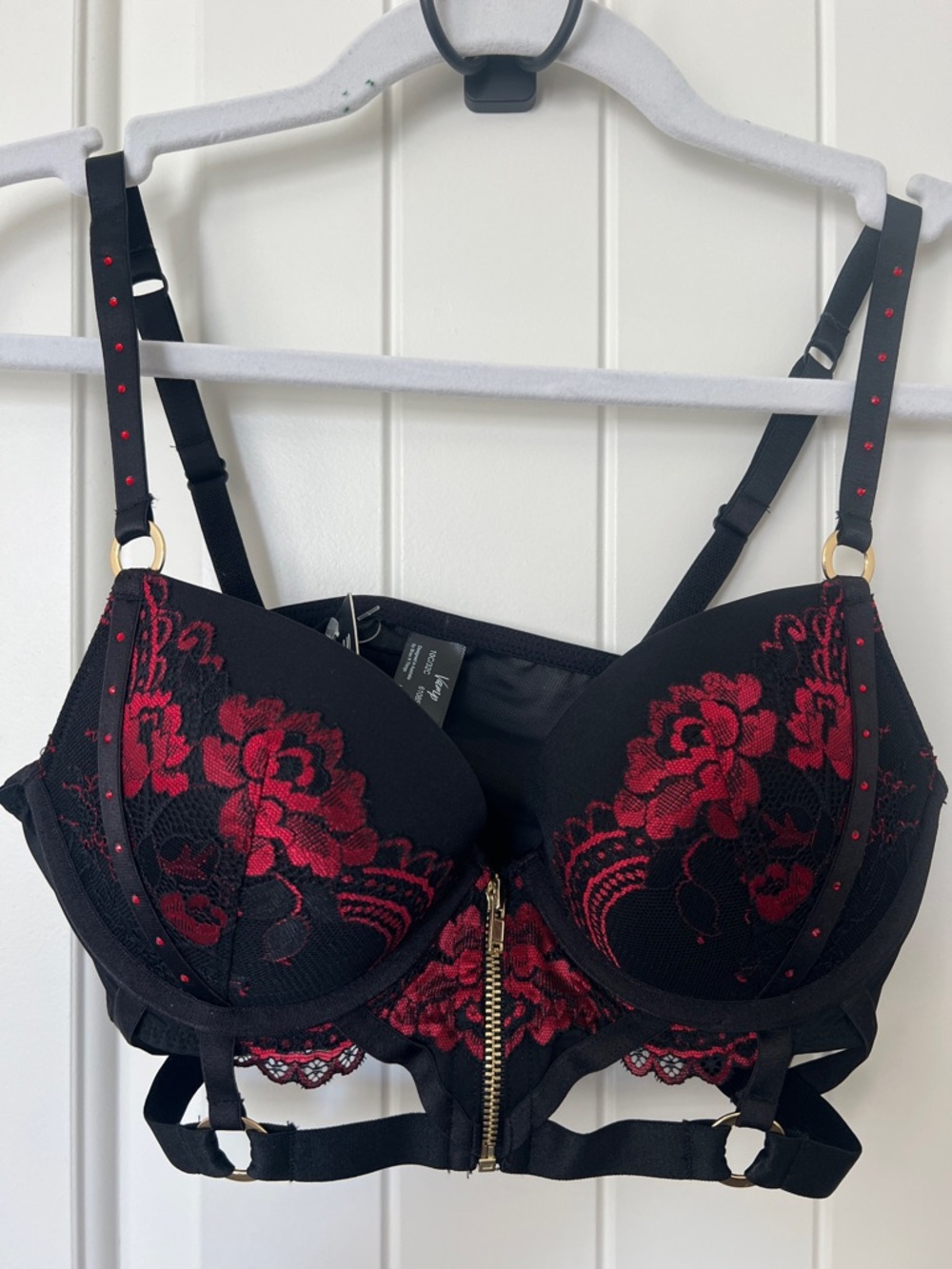 Black and Red zip front Bra - 32C